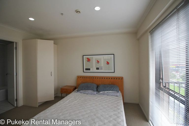 Photo of property in The Rennaissance, 3d/18 Ronwood Avenue, Manukau, Auckland, 2104