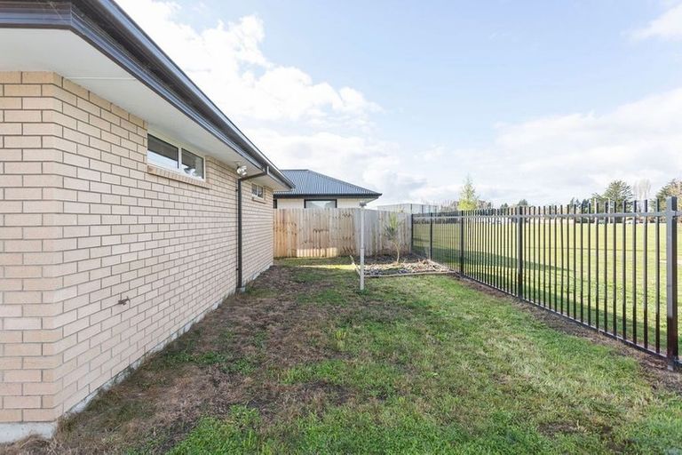 Photo of property in 8 Hurutini Way, Halswell, Christchurch, 8025