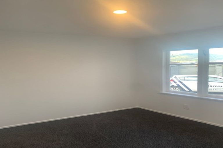 Photo of property in 29 Ruthven Road, Wainuiomata, Lower Hutt, 5014