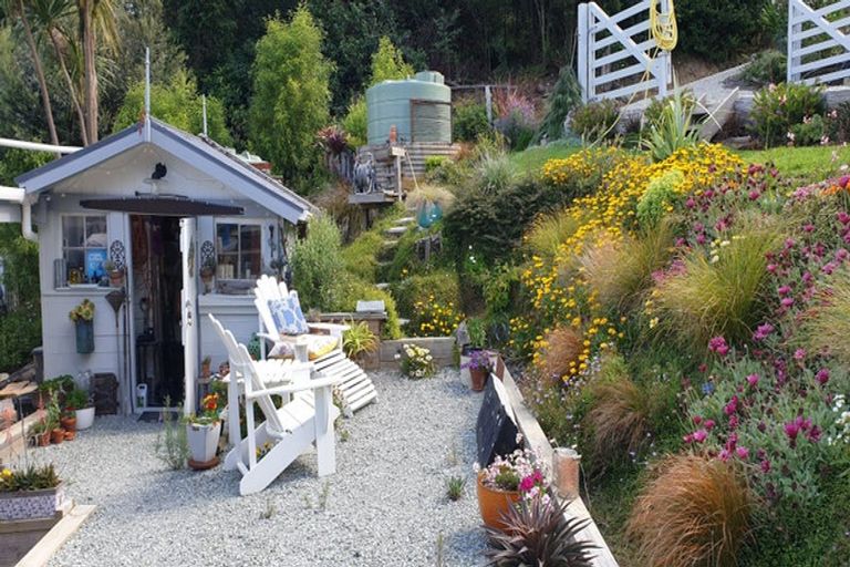 Photo of property in 14 Maning Street, Kohukohu, 0491