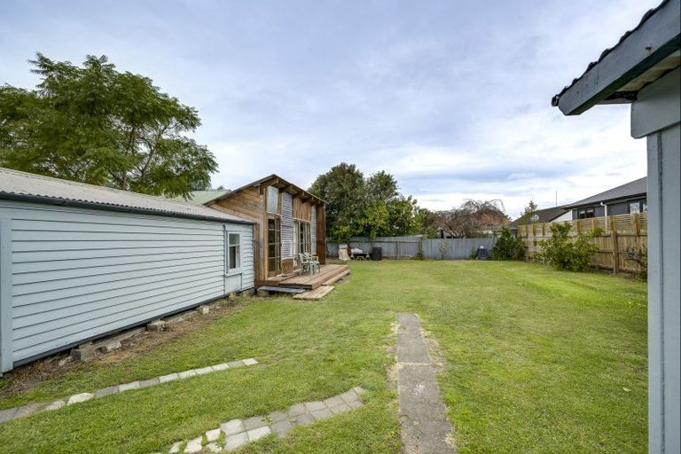 Photo of property in 57 Taradale Road, Onekawa, Napier, 4110