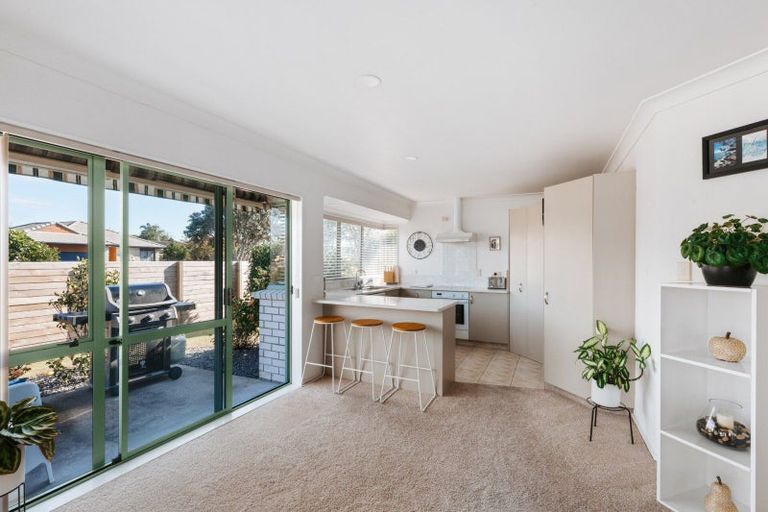 Photo of property in 160 Pacific View Road, Papamoa Beach, Papamoa, 3118