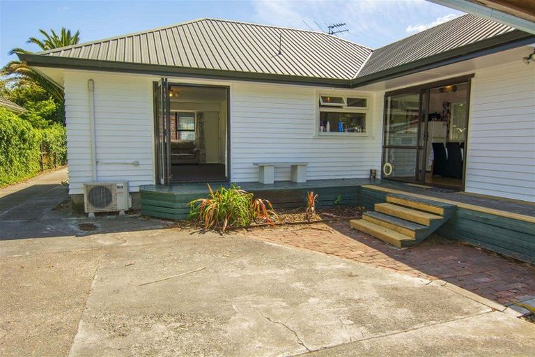 Photo of property in 34 Ravenna Street, Avonhead, Christchurch, 8042