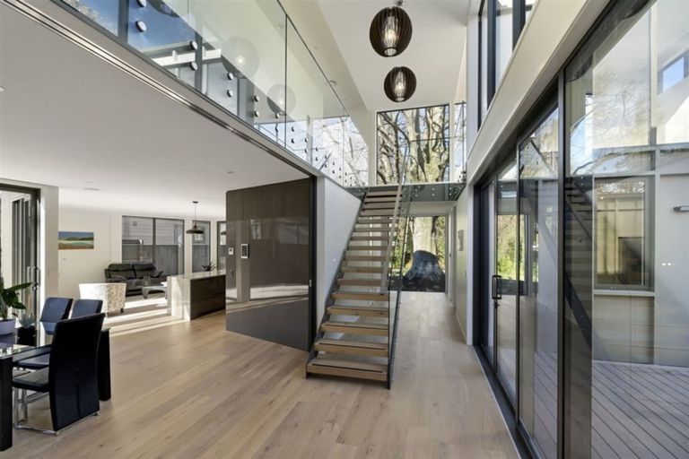 Photo of property in 1a Wood Lane, Fendalton, Christchurch, 8014