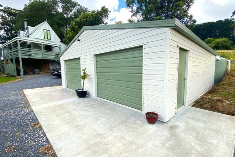 Photo of property in 241 Wallace Road, Koputaroa, Levin, 5571