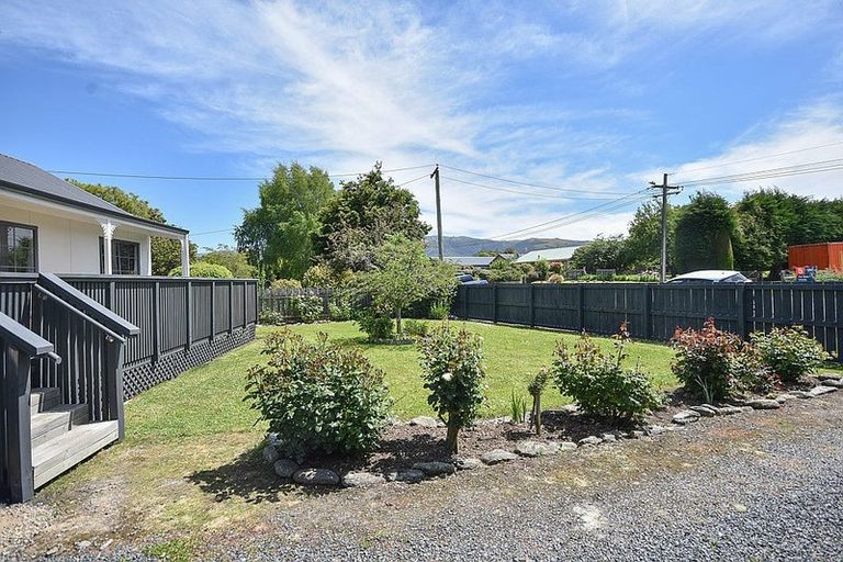 Photo of property in 9 Lynas Street, Outram, 9019