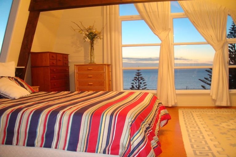 Photo of property in 16 Arawa Street, Raumati Beach, Paraparaumu, 5032