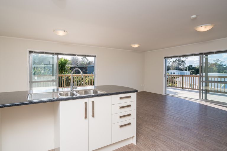 Photo of property in 12 Kahu Drive, Mangawhai, 0505
