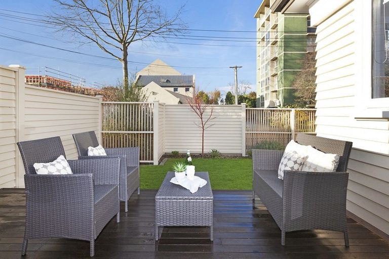 Photo of property in 11b Rhodes Street, Merivale, Christchurch, 8014