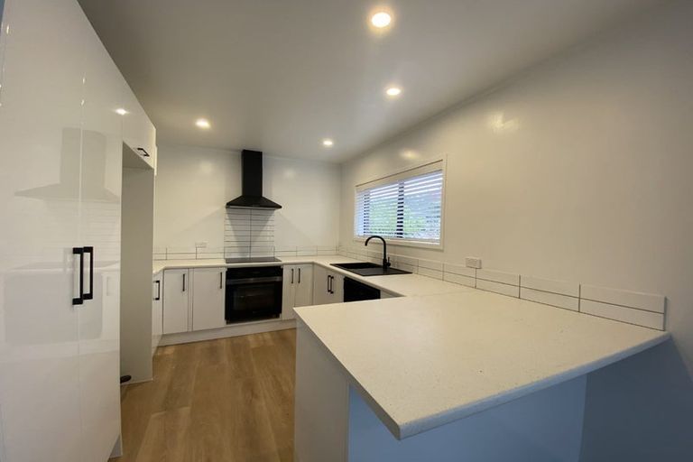 Photo of property in 7/482 Hibiscus Coast Highway, Orewa, 0931