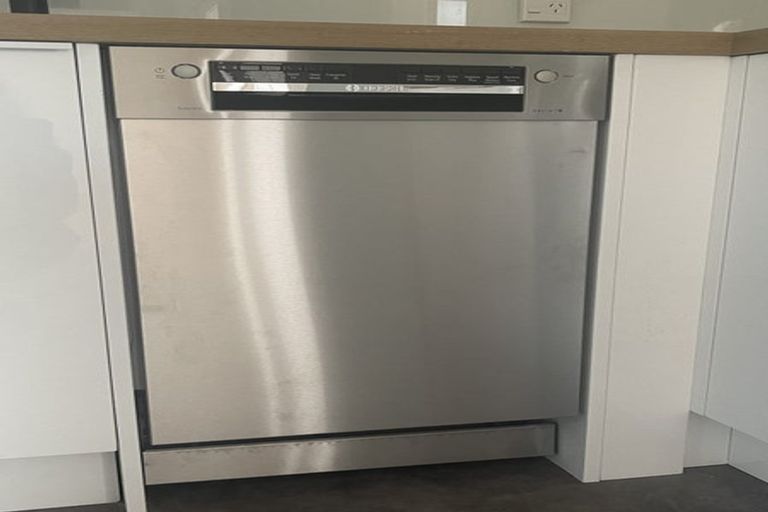 Photo of property in 8 Blackbridge Road, Wadestown, Wellington, 6012