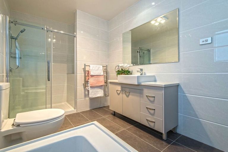 Photo of property in 34 Kestev Drive, Flat Bush, Auckland, 2016