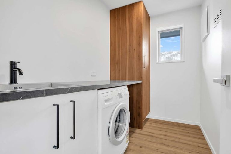 Photo of property in 7 Newhaven Street, Burwood, Christchurch, 8083