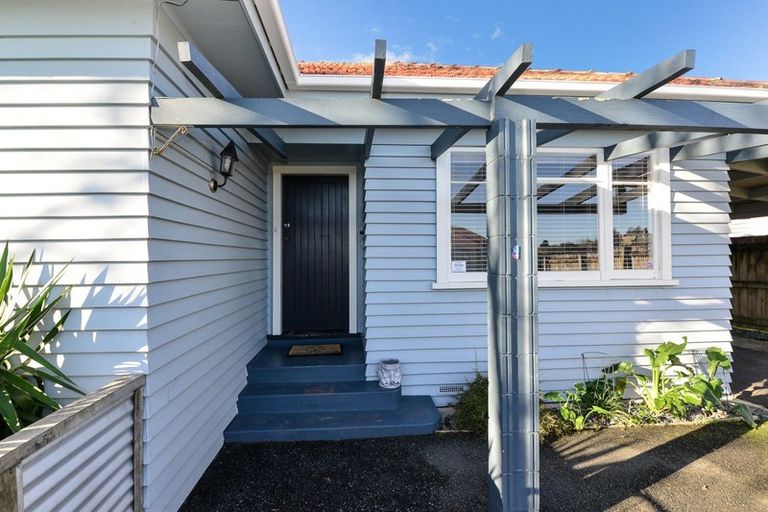 Photo of property in 56 Haultain Street, Fairfield, Hamilton, 3214