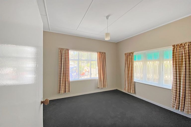Photo of property in 9 Forres Street, Durie Hill, Whanganui, 4500