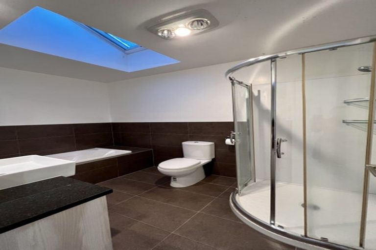 Photo of property in 10 Killarney Drive, Flat Bush, Auckland, 2019