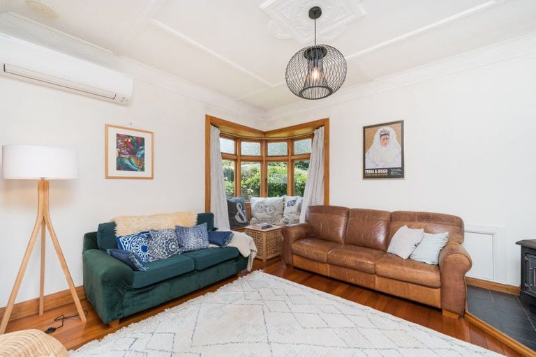 Photo of property in 105b Pahiatua Street, Hokowhitu, Palmerston North, 4410
