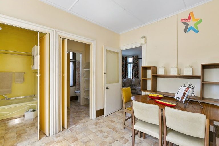 Photo of property in 47 Riddlers Crescent, Petone, Lower Hutt, 5012