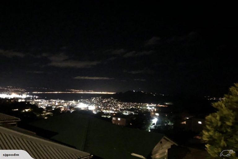 Photo of property in 34 Connaught Terrace, Brooklyn, Wellington, 6021