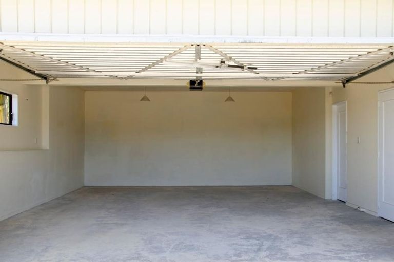 Photo of property in 17a Gipps Street, Karori, Wellington, 6012