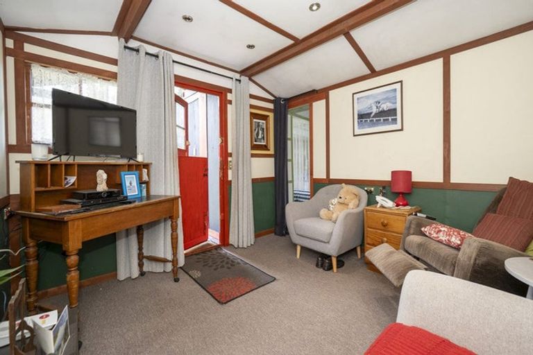 Photo of property in 727 Mikimiki Road, Mikimiki, Masterton, 5881