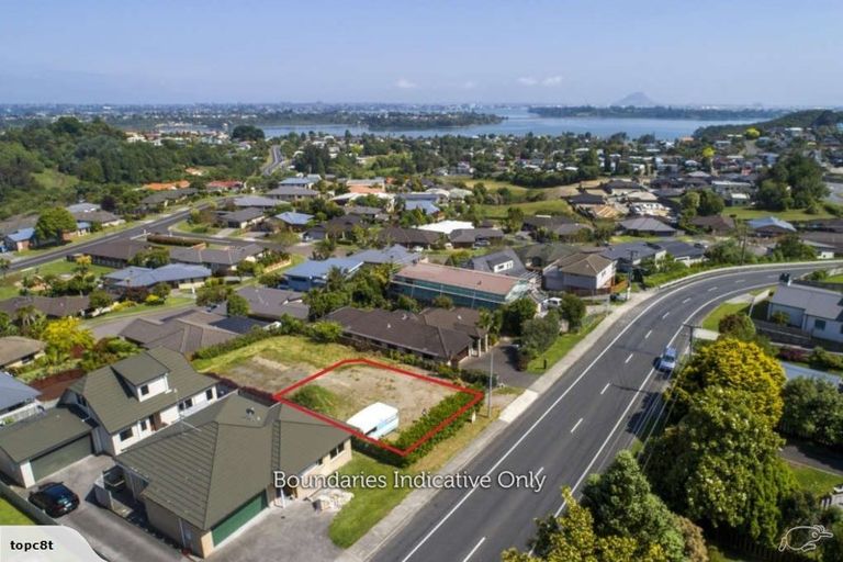 Photo of property in 44a Waikite Road, Welcome Bay, Tauranga, 3112
