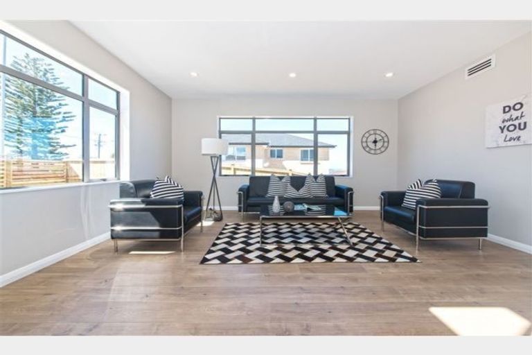 Photo of property in 218 Metcalfe Road, Ranui, Auckland, 0612