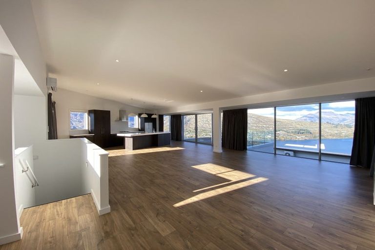 Photo of property in 12b Florence Close, Queenstown Hill, Queenstown, 9300