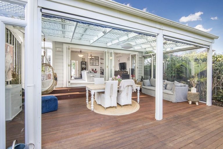 Photo of property in 6 Kapai Road, Devonport, Auckland, 0624