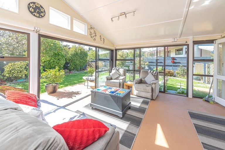 Photo of property in 14 Massey Street, Aramoho, Whanganui, 4500