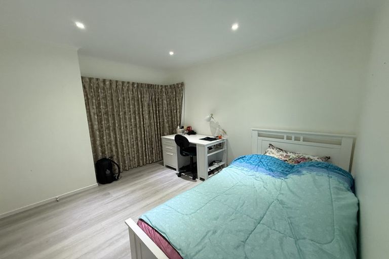 Photo of property in 34 Millhouse Drive, Northpark, Auckland, 2013