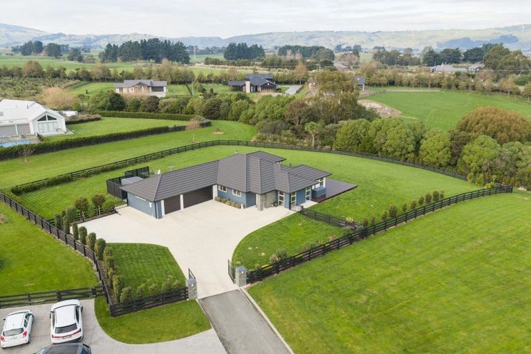 Photo of property in 61 Hartwell Drive, Kelvin Grove, Palmerston North, 4470