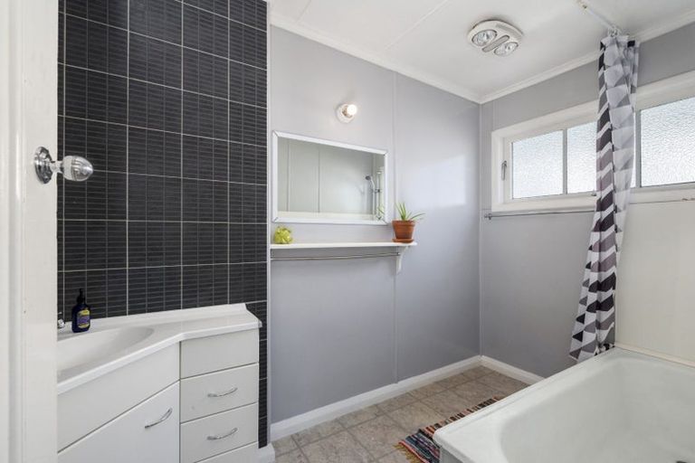 Photo of property in 8 Hillsview Crescent, Taumarunui, 3920