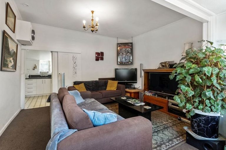 Photo of property in 70 Caledonian Road, St Albans, Christchurch, 8014