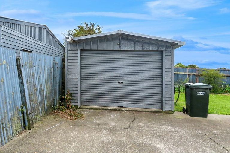 Photo of property in 25 Porutu Street, Fairfield, Lower Hutt, 5011