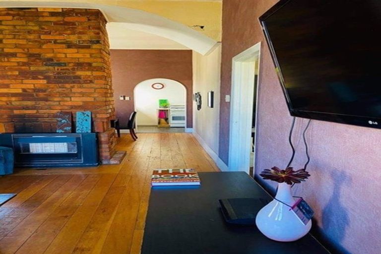 Photo of property in 9 Burton Avenue, Whanganui East, Whanganui, 4500