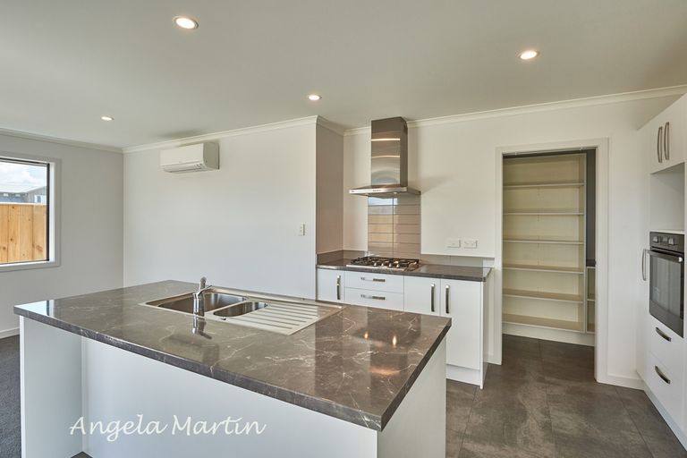 Photo of property in 82 Pascal Street, Palmerston North, 4410