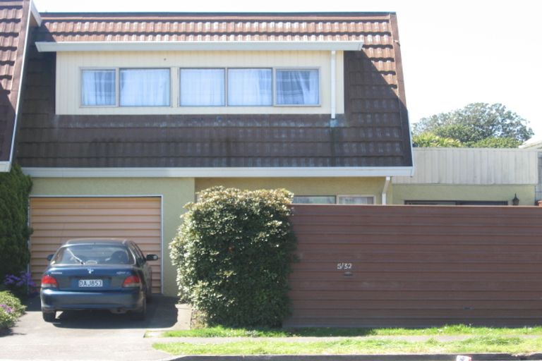 Photo of property in 2/32 Harrison Street, Whanganui, 4500