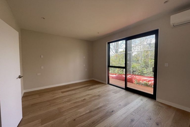 Photo of property in 15a Benders Avenue, Hillcrest, Auckland, 0627