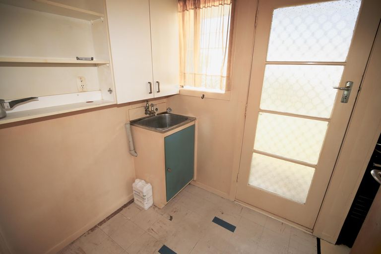 Photo of property in 74 Lewis Street, Glenview, Hamilton, 3206