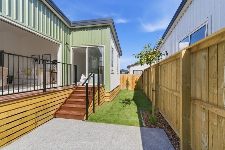 Photo of property in 69a Smith Street, Woolston, 8062