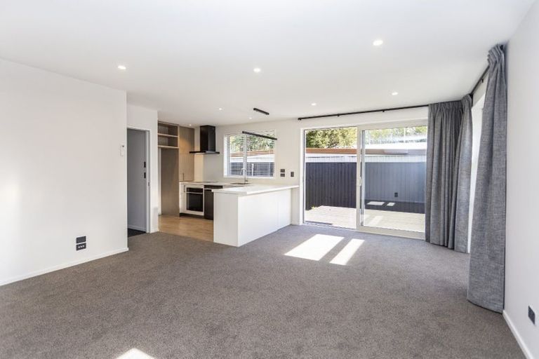 Photo of property in 157 Yaldhurst Road, Sockburn, Christchurch, 8042