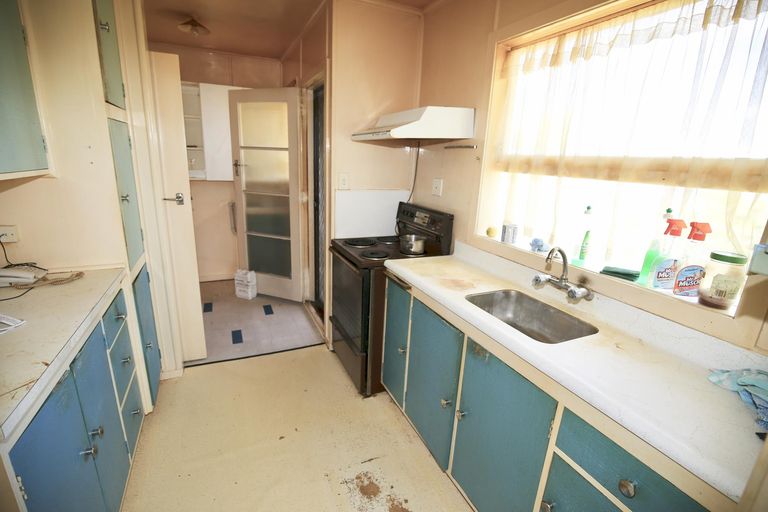 Photo of property in 74 Lewis Street, Glenview, Hamilton, 3206