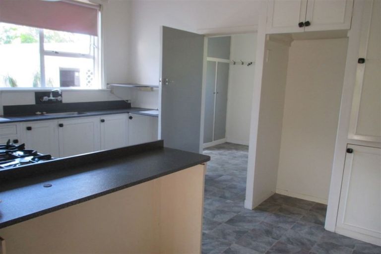 Photo of property in 73 Corson Avenue, Beckenham, Christchurch, 8023