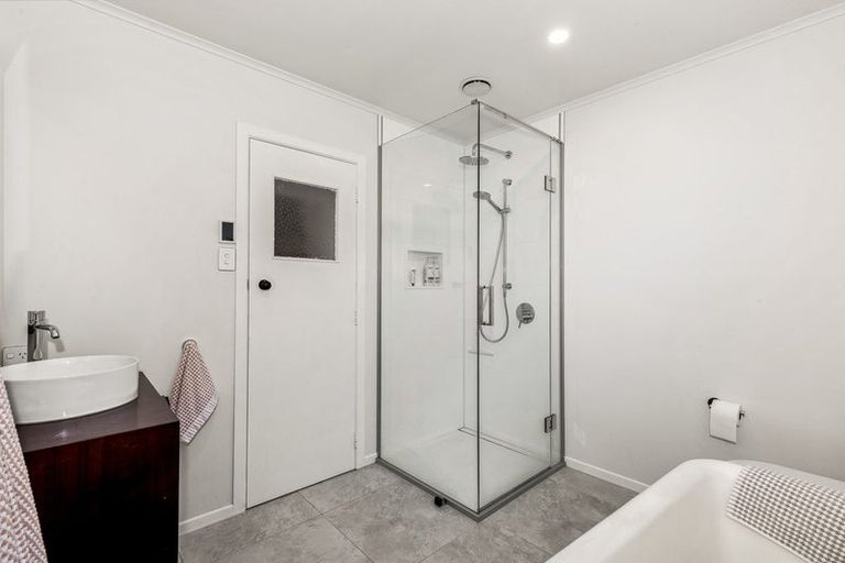 Photo of property in 21b Jeep Road, Raumati South, Paraparaumu, 5032