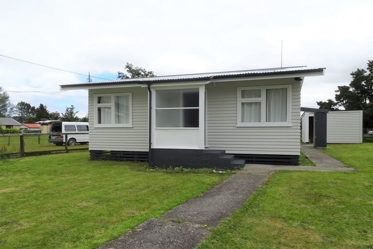 Photo of property in 4 Murray Street, Whataroa, 7886