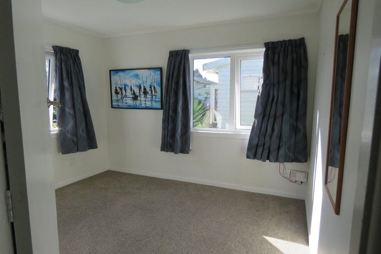 Photo of property in 2/86 Gardner Avenue, New Lynn, Auckland, 0600