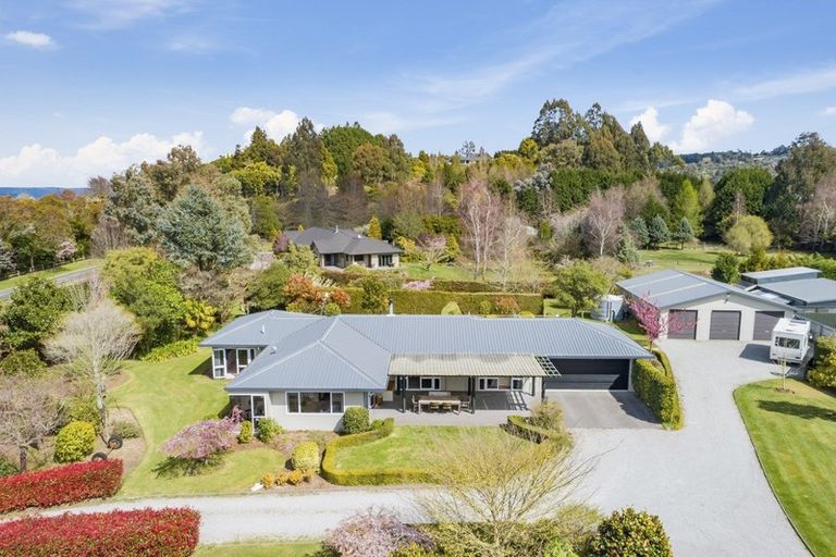 Photo of property in 93 Acacia Heights Drive, Acacia Bay, Taupo, 3385