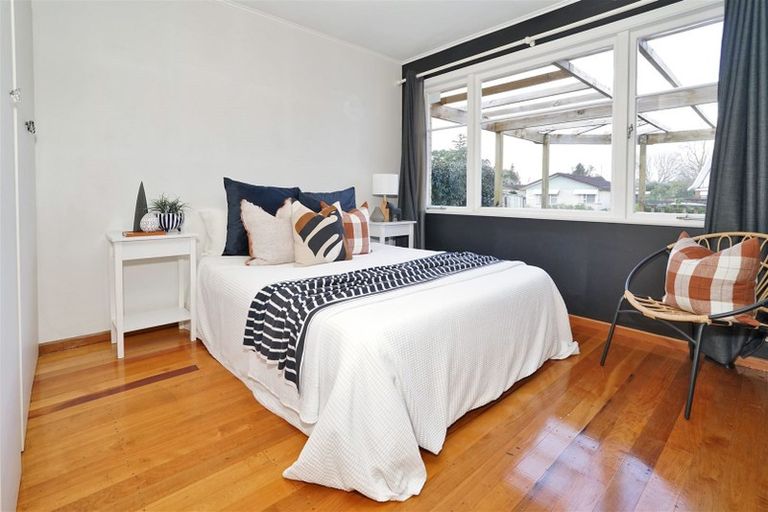 Photo of property in 4 Berkley Avenue, Hillcrest, Hamilton, 3216