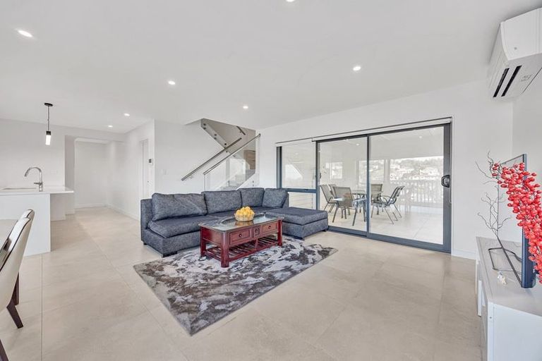 Photo of property in 83b Bayside Drive, Browns Bay, Auckland, 0630